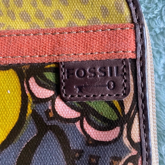 Fossil Yellow and Brown Clutch Wristlet with Leather Trim - Picture 2 of 3